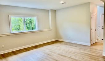 2 Gary Knls, Danbury, CT 06810