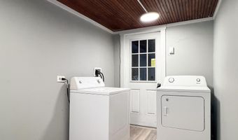 178 Birch St, Bangor, ME 04401