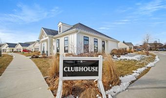 2220 Suncrest Dr, Ames, IA 50014