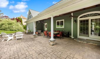 325 Westwood Rd, Bristol, CT 06010