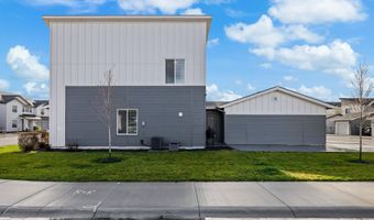 935 S Wavetrain Ave, Boise, ID 83709