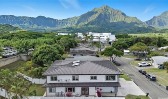 1379 A Manu Aloha St B, Kailua, HI 96734