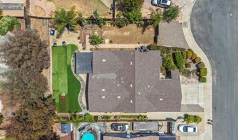 620 Meadow Grove Pl, Escondido, CA 92027