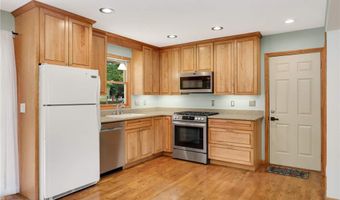 14682 Dominica Ct, Apple Valley, MN 55124