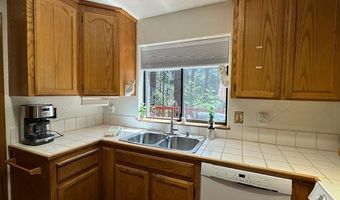 2093 Fairway Dr, Arnold, CA 95223