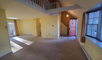 32 Cortland Cir, Bangor, ME 04401