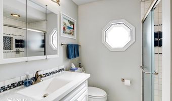 149 Kenyon Rd, Algonac, MI 48001