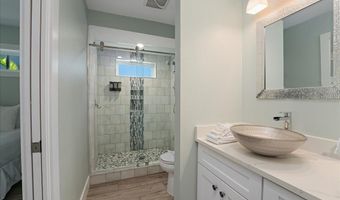 111 CEDAR Ave, Anna Maria, FL 34216