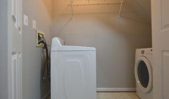 20180 HARDWOOD Ter, Ashburn, VA 20147