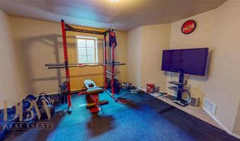 39 N 41st St N, Cody, WY 82414
