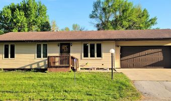 105 Briar Cove Rd, Algona, IA 50511
