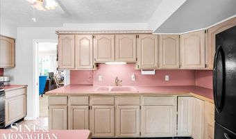 9017 Stone Rd, Algonac, MI 48001
