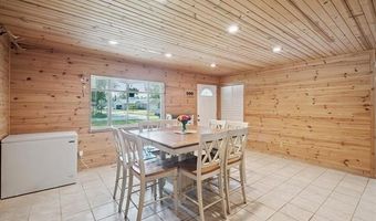 583 Market St, Algonac, MI 48001