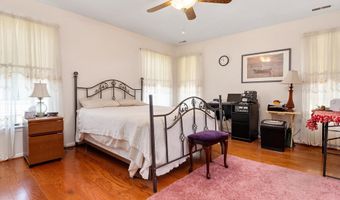 708 SYDNEY Ter, Annapolis, MD 21401