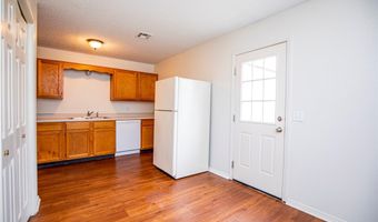 2513 4th St, Bentonville, AR 72712