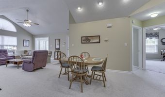 7304 Lake Lakota Pl 44, Indianapolis, IN 46217