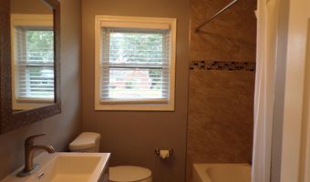 5915 BROOKLAND Rd, Alexandria, VA 22310