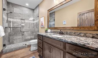 6 Valley Watch Ct, Banner Elk, NC 28604