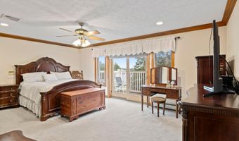 13 Evans Ave, Albertson, NY 11507