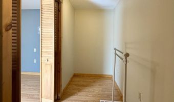 877 Grand Falls Rd, Baileyville, ME 04694