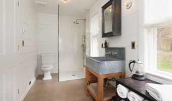 2073 Ny 82, Ancram, NY 12502