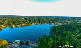 643 Greenslate Dr SE, Ada, MI 49301