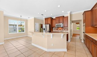 825 PARKSIDE POINTE Blvd, Apopka, FL 32712