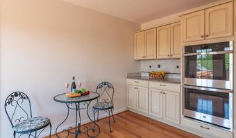 5265 BEAR HOLLOW Ln, Amissville, VA 20106