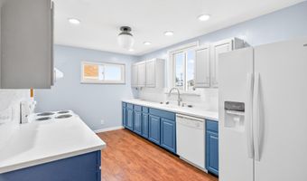 107 W Walnut St, Anna, OH 45302