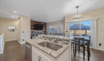 1392 S Duquesne Cir, Aurora, CO 80018