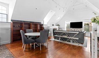 1000 Chapel View Blvd 313, Cranston, RI 02920
