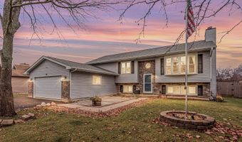 168 Tree Line Dr, Antioch, IL 60002