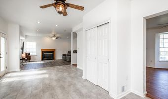 23 CATHERINE Ct, Bear, DE 19701