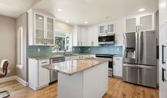 33833 SUNNYVIEW Dr, Albany, OR 97322