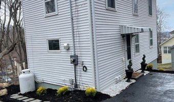 1 Hickory St, Bristol, CT 06010