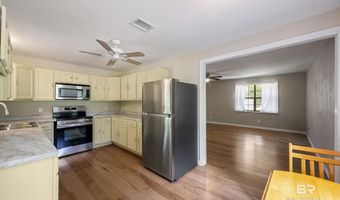 16130 Pine Grove Rd Ext E, Bay Minette, AL 36507