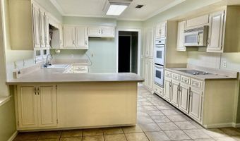 45435 Chalet Dr, Bay Minette, AL 36507