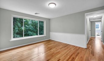 24 Ridge Rd, Cromwell, CT 06416