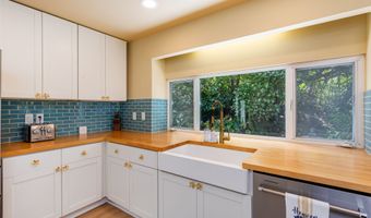 89-780 HUANUI St, Captain Cook, HI 96704
