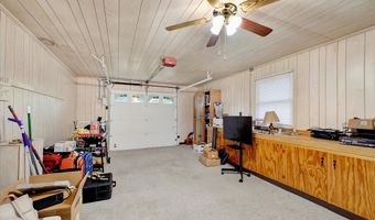 1921 E 10th St, Anderson, IN 46012