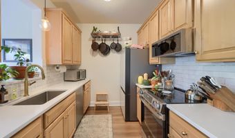 2 NEWLIN Way, Reading, PA 19607