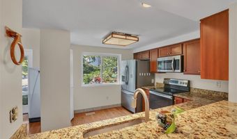 10 Valley Run Dr 10, Cromwell, CT 06416