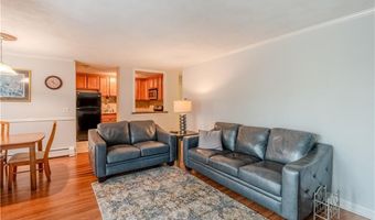 7 Wake Robin Rd 407, Lincoln, RI 02865