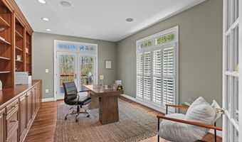 24176 SPRING MEADOW Cir, Aldie, VA 20105