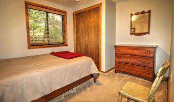 198 HOODS POINT Rd, Basye, VA 22810