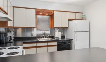 452- B SPITZ, Basye, VA 22810