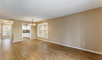 3 Tiffany Ln, Bella Vista, AR 72715