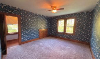 825 N Indiana Ave, Auburn, IN 46706