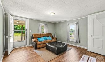 1025 Martin Luther King Jr Dr, Albemarle, NC 28001