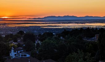 1735 S TEMPLE Ct 203, Bountiful, UT 84010